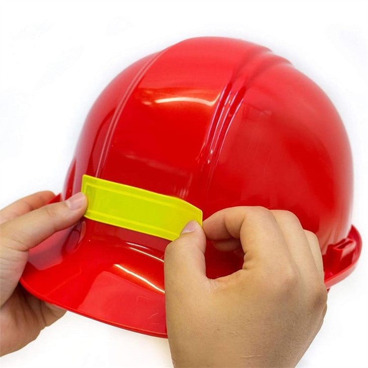 Pelekat Topi Keledar Reflektif PVC